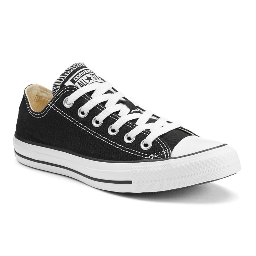 Converse Chuck Taylor All Star Canvas Adult Low-Top
Sneakers men’s size 5.5